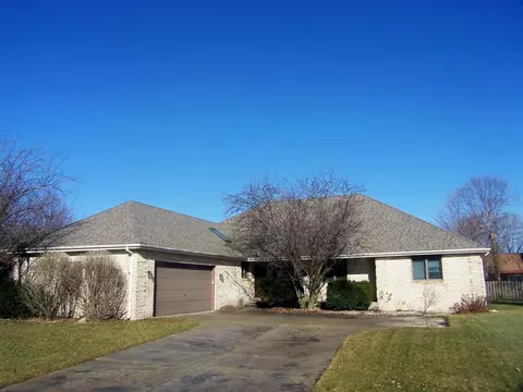 1303 Cedar Crest Dr, Munster, IN 46321 photo 1