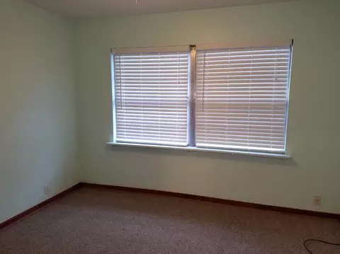 930 N Warrick St, Gary, IN 46403 photo 10
