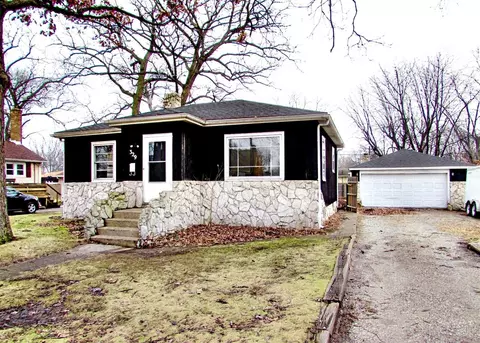 329 N Jay St, Griffith, IN 46319 photo 1