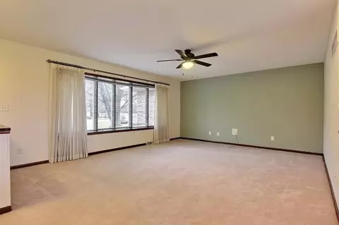 730 E Division, De Motte, IN 46310 photo 7