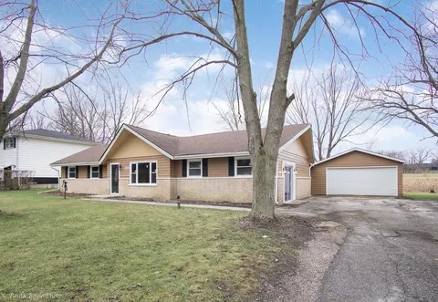 8080 Rhode Ct, Dyer, IN 46311 photo 1