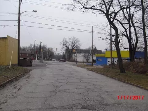 22 E 43rd Ave, Gary, IN 46409 photo 2