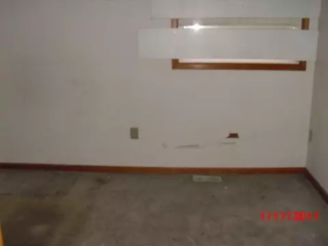 22 E 43rd Ave, Gary, IN 46409 photo 10