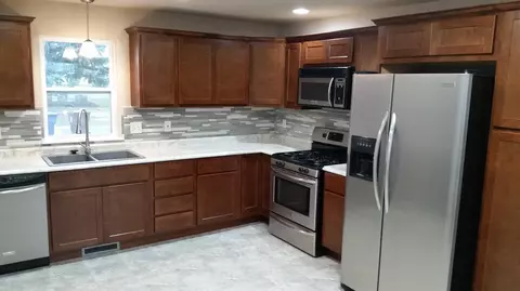 414 E Dahlgren St, Crown Point, IN 46307 photo 5