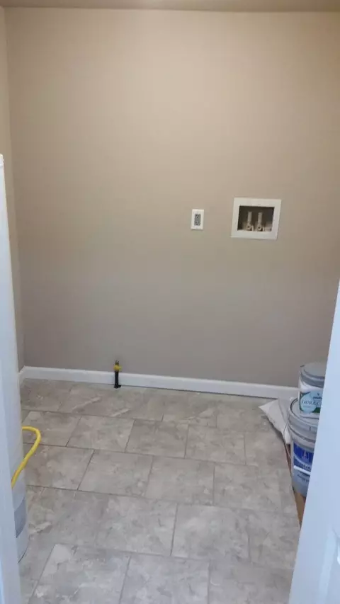 414 E Dahlgren St, Crown Point, IN 46307 photo 6