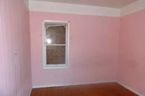 4128 Jackson St, Gary, IN 46408 photo 4