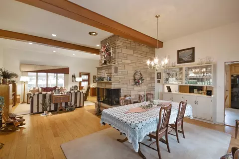 8642 Beech Ave, Munster, IN 46321 photo 2
