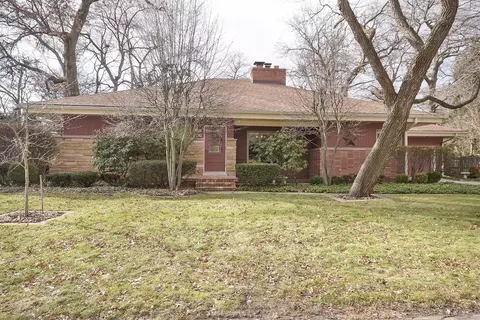 8642 Beech Ave, Munster, IN 46321 photo 1