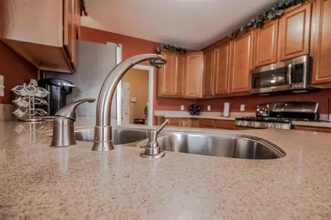 566 E 116th Ct, Crown Point, IN 46307 photo 9