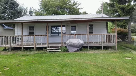 239 Lakeview Dr, Walkerton, IN 46574 photo 3