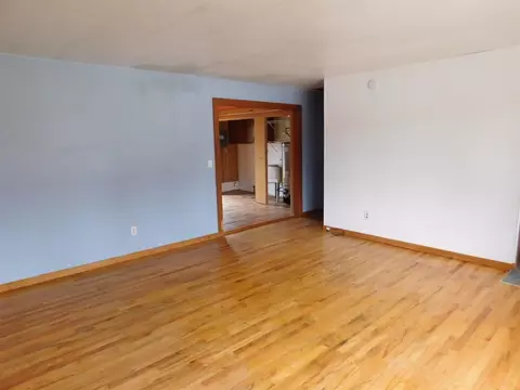 4820 E Cherry St, Griffith, IN 46319 photo 6
