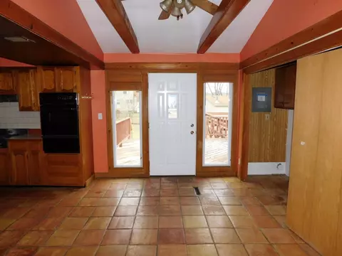 4820 E Cherry St, Griffith, IN 46319 photo 8