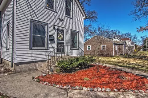 314 N Dwiggins St, Griffith, IN 46319 photo 3