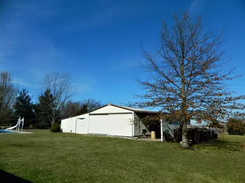 1564 E 153rd Ave, Crown Point, IN 46307 photo 3