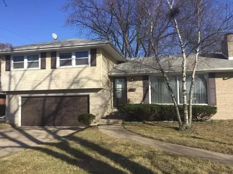 621 N Jay St, Griffith, IN 46319 photo 1