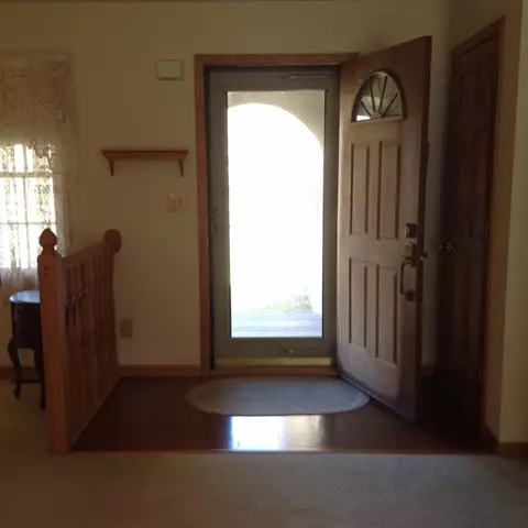 8409 N 300, Rolling Prairie, IN 46371 photo 2