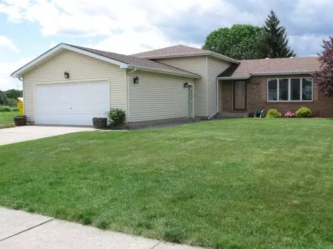 546 N Holly Ln, Griffith, IN 46319 photo 1