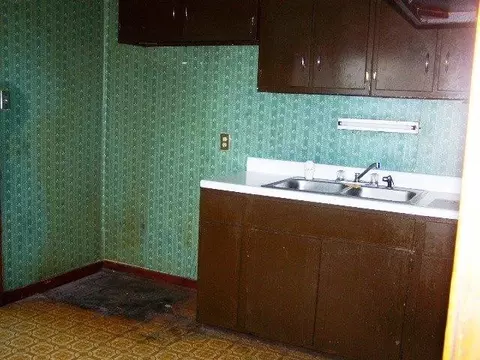 1137 W 41st Ave, Gary, IN 46408 photo 3