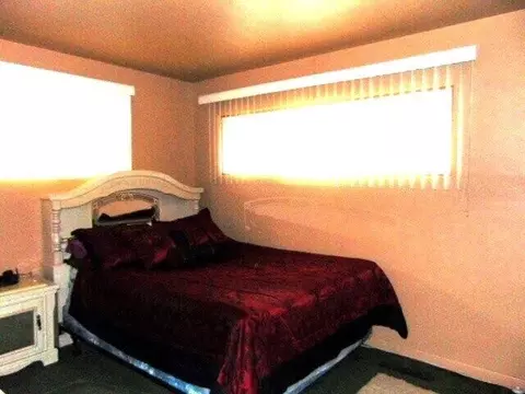6547 Ash Pl, Gary, IN 46403 photo 7