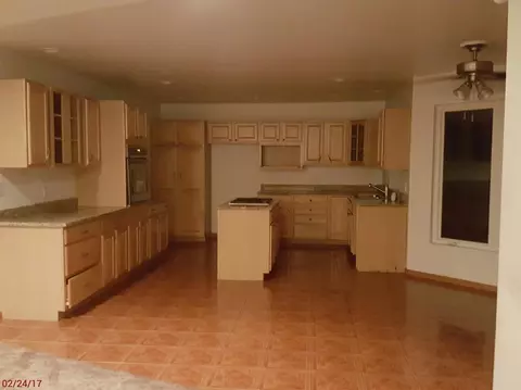 2300 S Roosevelt Pl, Gary, IN 46404 photo 2