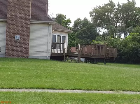 2300 S Roosevelt Pl, Gary, IN 46404 photo 7