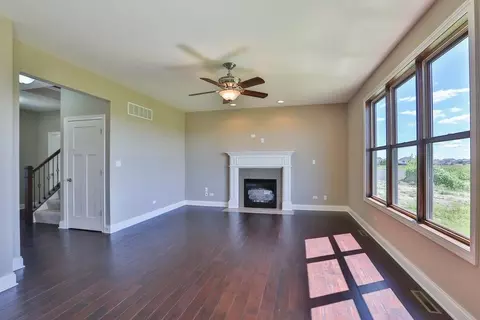9555 W 103rd St, Saint John, IN 46373 photo 9