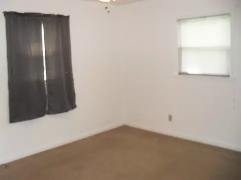 603 W Oak Pl, Griffith, IN 46319 photo 5