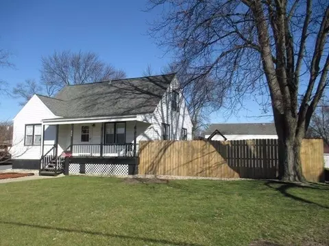 800 E Glen Park Ave, Griffith, IN 46319 photo 2