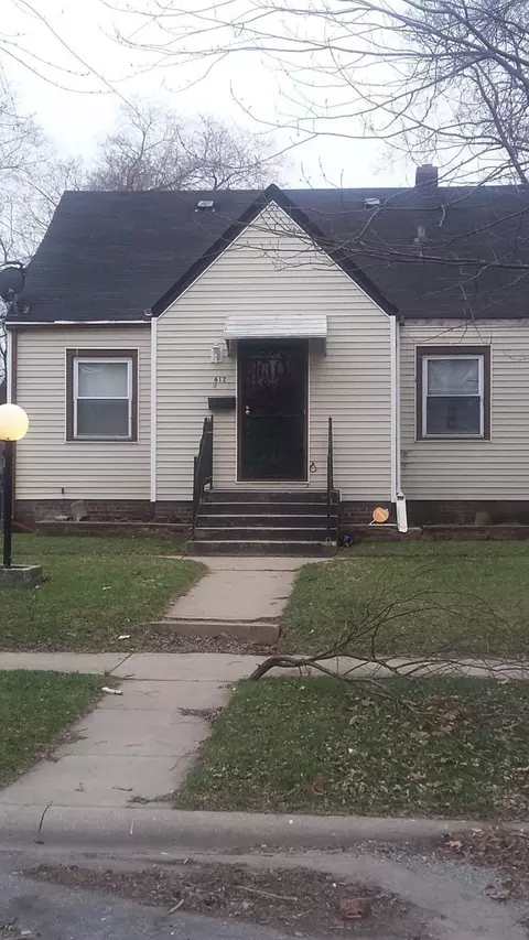612 Ralston St, Gary, IN 46406 photo 1
