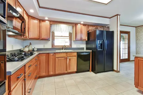 522 Cherry Hill Rd, Dyer, IN 46311 photo 5