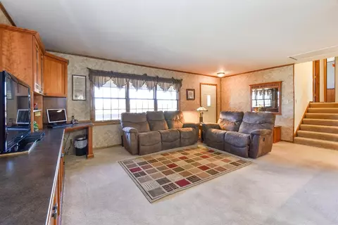 522 Cherry Hill Rd, Dyer, IN 46311 photo 2