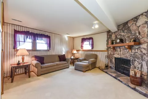 522 Cherry Hill Rd, Dyer, IN 46311 photo 8
