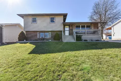 522 Cherry Hill Rd, Dyer, IN 46311 photo 1