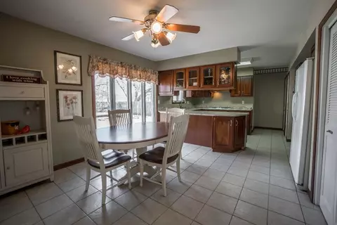 800 E Franciscan Dr, Crown Point, IN 46307 photo 7