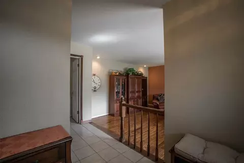 800 E Franciscan Dr, Crown Point, IN 46307 photo 6