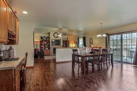 2510 W Oriole Dr, Wheatfield, IN 46392 photo 9