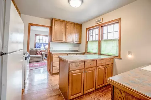 7640 Manor Ave, Munster, IN 46321 photo 8
