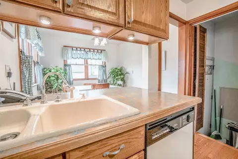 7640 Manor Ave, Munster, IN 46321 photo 7