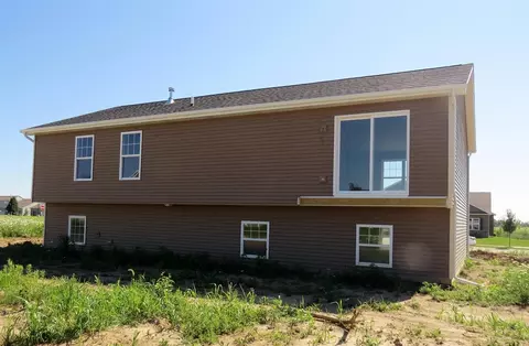 18336 Candace Dr, Lowell, IN 46356 photo 2