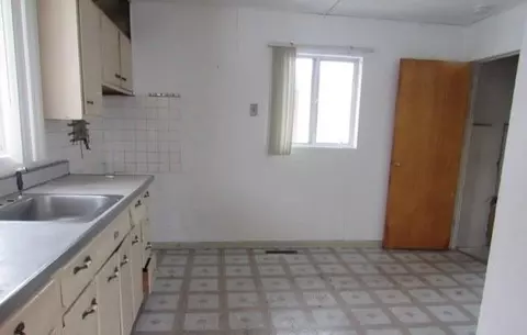 2090 Mckinley St, Gary, IN 46404 photo 7