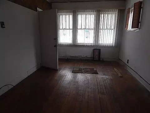 1044 Jackson St, Gary, IN 46402 photo 2