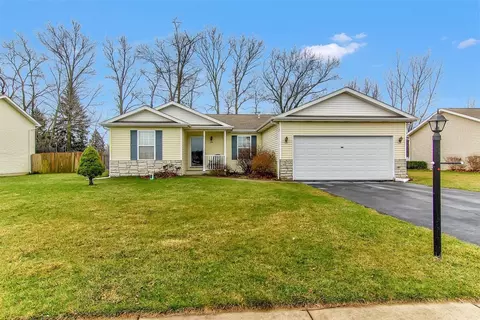 370 Marilyn Rd, Burns Harbor, IN 46304 photo 1