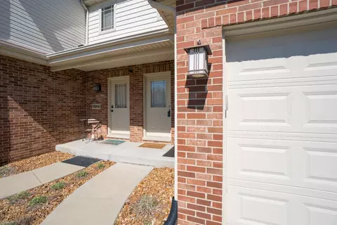 15912 97th Ct, Dyer, IN 46311 photo 2