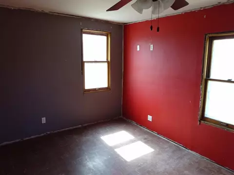 211 E State St, North Judson, IN 46366 photo 9