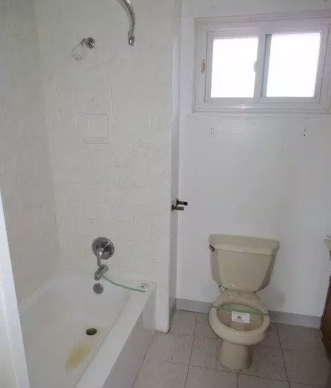 1753 Jennings St, Gary, IN 46404 photo 7