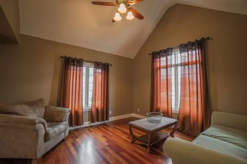 8631 Tapper St, Saint John, IN 46373 photo 10