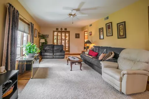 11490 Baker St, Crown Point, IN 46307 photo 7