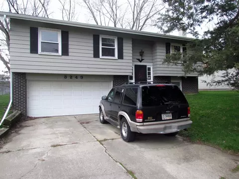3249 Rustic Ln, Crown Point, IN 46307 photo 1