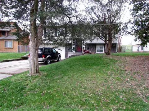 3249 Rustic Ln, Crown Point, IN 46307 photo 9