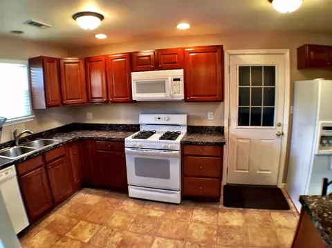 242 N True St, Griffith, IN 46319 photo 8